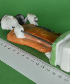 Boeddhistische monnik met wandelstok - marmer