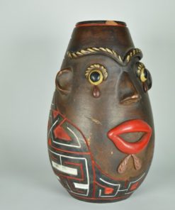 Vaas met gezicht - Aardewerk
