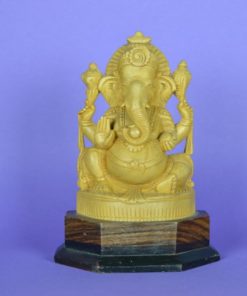 Ganesha van licht hout