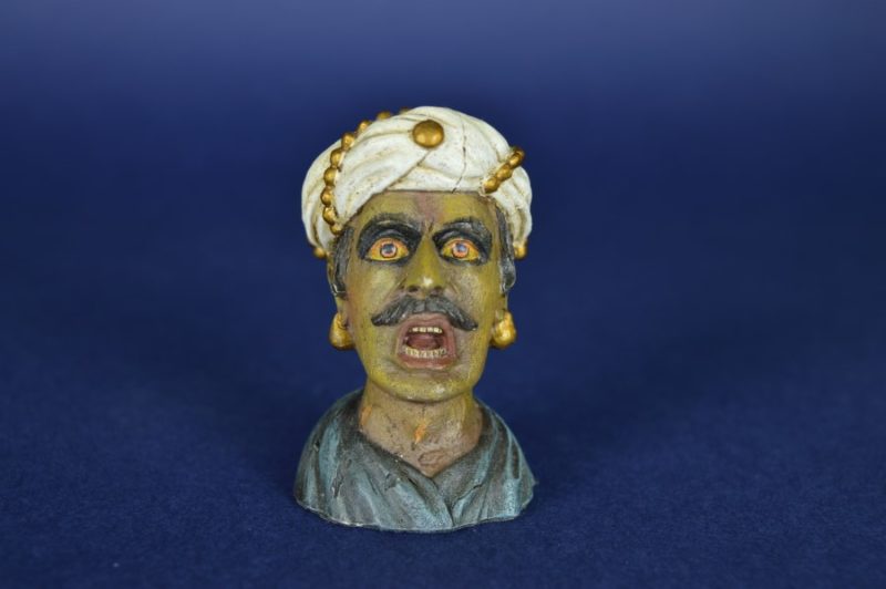 Gouden Gaper witte tulband met goud miniatuur replica - kunsthars - Bodour