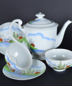 Theepot met 2 kop- en schotels met Geisha gezichtje - porselein