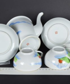 Theepot met 2 kop- en schotels met Geisha gezichtje - porselein