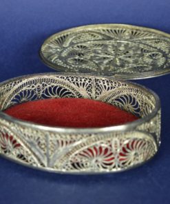 Doosje zilverkleurig filigrain