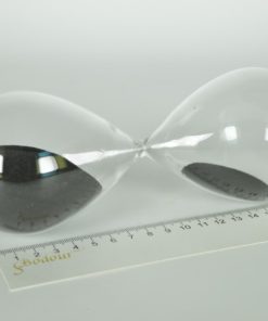 Zandloper met zwart zand - glas