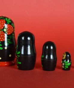 Matroesjka met aardbeien