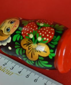 Matroesjka met aardbeien