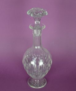 Karaf met olijfslijpsel - antiek glas