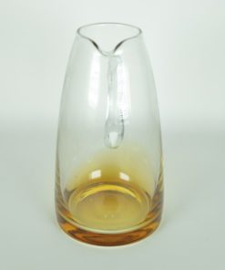 Karaf / kan van kleurloos en amberkleurig glas