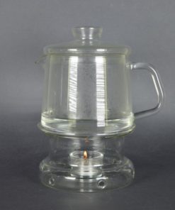 Theepot en theelicht van glas