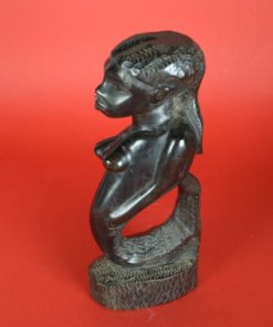 Afrikaans beeld vrouw met vissenstaart - ebbenhout