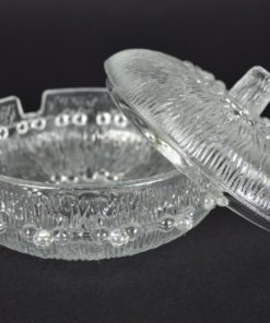 Marmelade of suikerpot met deksel en dauwdruppels - glas