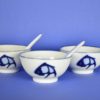 Rijstkom met lepel met koi karper wit en blauw - porselein