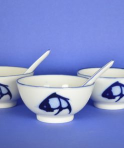 Rijstkom met lepel met koi karper wit en blauw - porselein