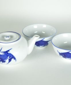Theepot en 2 kommen met koi karper blauw op wit - keramiek