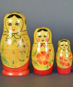 Russische Matroesjka rood 4 poppen - hout