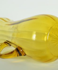 Schenkkan Spaans met houten dop - amberkleurig glas