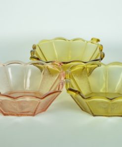 Glazen schalen vierkant amber en roze - set van 3