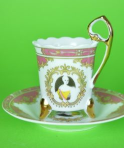 Kop en schotel Cameo Cabinet roze - porselein