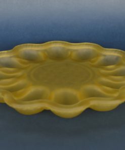 Eierbord, eierschaal van geel matglas
