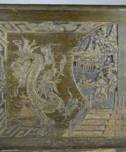 Tafeltje met draak - Chinees houtsnijwerk