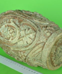 Bloempot met Acanthusblad en Vogels - aardewerk