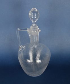 Kleine kan van Fries draadglas
