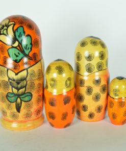 Matroesjka met vlecht - 5 poppen - hout