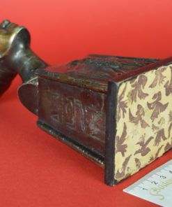 Nefertiti Buste op hoge voet - goudkleurig metaal