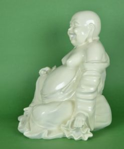 Lachende gelukkige Boeddha - glimmend wit