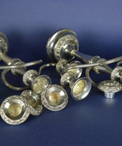 Kandelaars - driearmig Lanthe England 1958 - verzilverd - set van 2