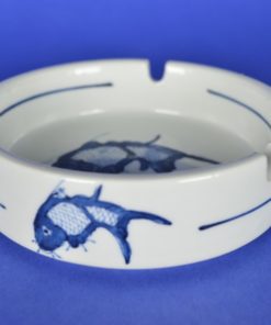 Asbak met koi karper - porselein