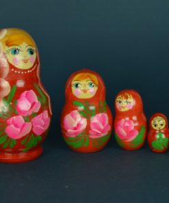 Matroesjka rood met roze rozen - hout