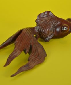 Sluierstaatvis beeld van hout