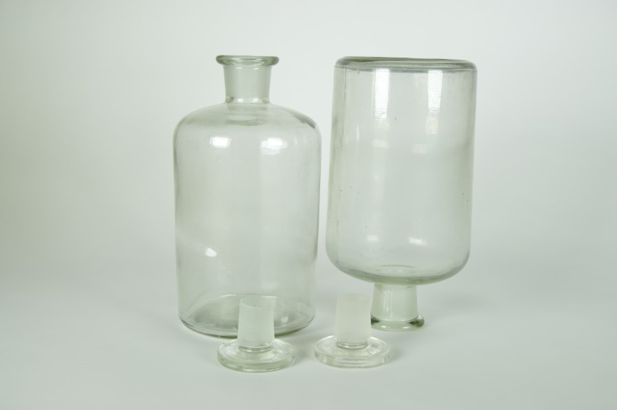 Apothekersflessen met smalle hals - inhoud: 1 liter glas - set van 2
