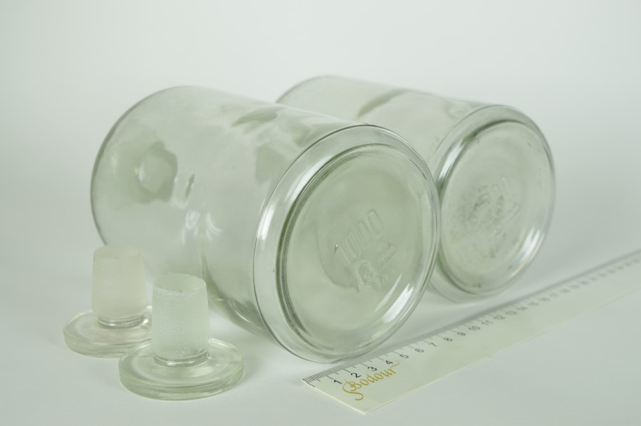 Apothekersflessen met smalle hals - inhoud: 1 liter glas - set van 2