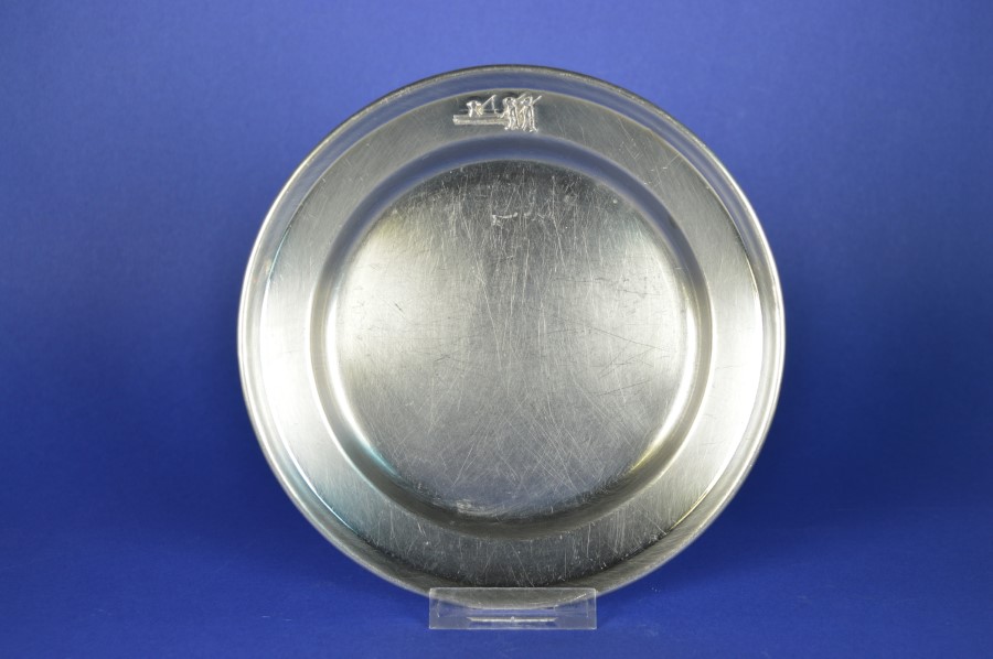 Kinderbord met Bruintje Beer - staal