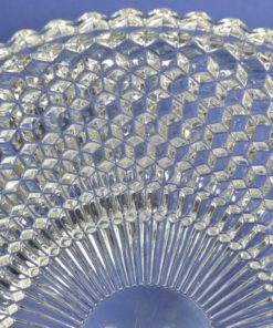 Platte schotel kristal met 3D blokken patroon