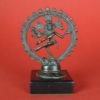 Dansende Shiva Nataraja op zwarte voet - metaal