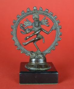 Dansende Shiva Nataraja op zwarte voet - metaal
