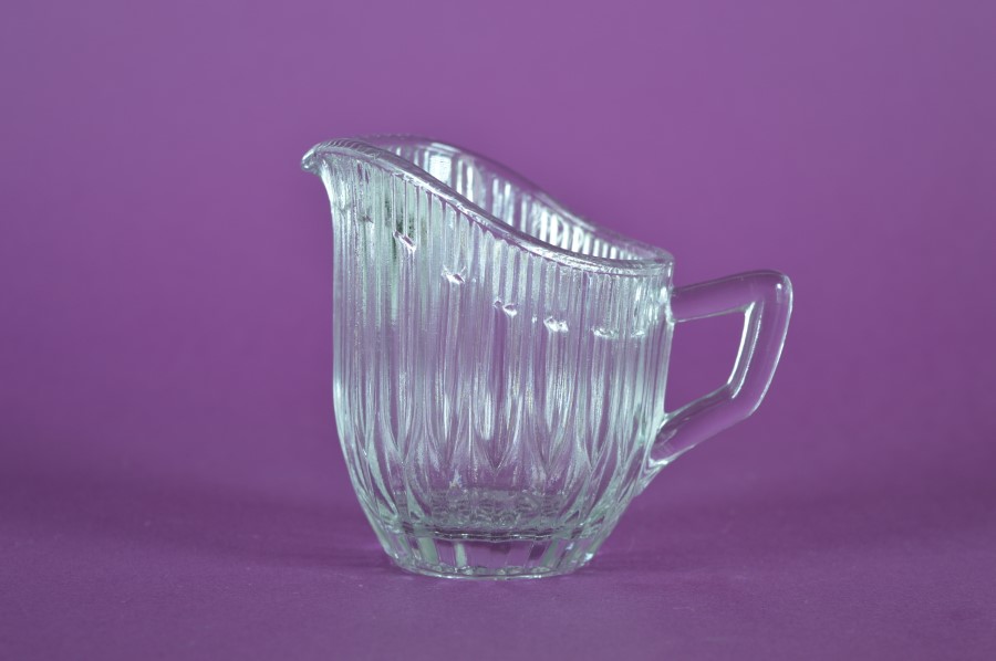 Melkkan verticaal ribbeltje - kleurloos glas