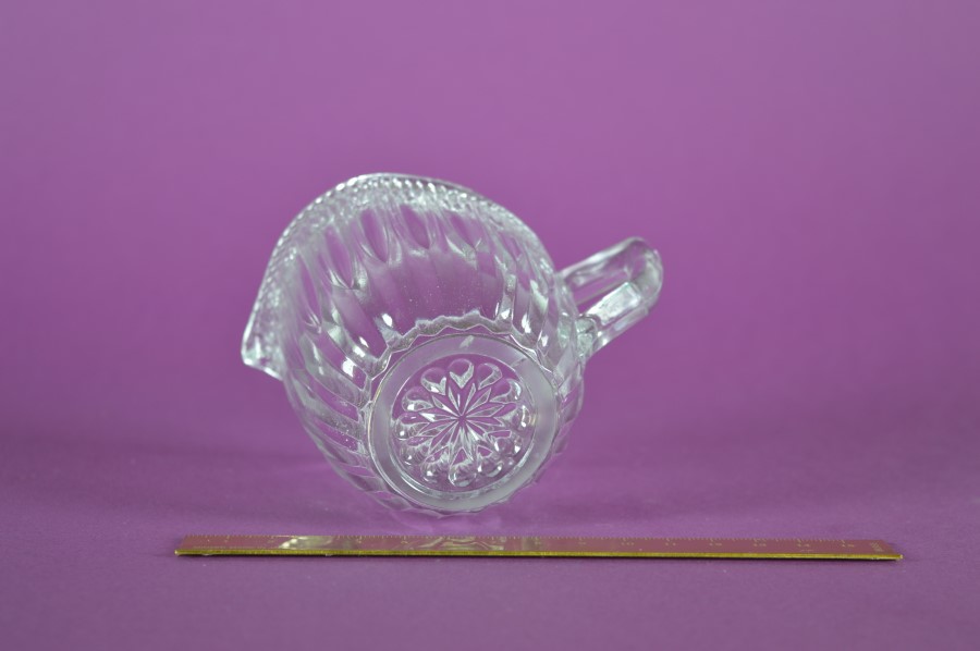 Melkkan verticaal ribbeltje - kleurloos glas