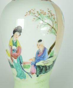 Gemberpot balustervormig - landschap kersenbloesem en dame en heer - porselein