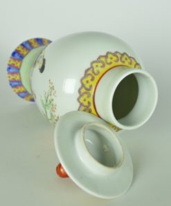 Gemberpot balustervormig - landschap kersenbloesem en dame en heer - porselein