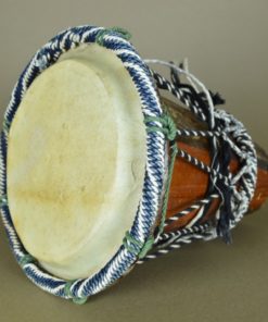 Trommel van hout, huid en touw