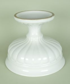 Schaal op voet nr. 231, Delfts wit Porcelyte